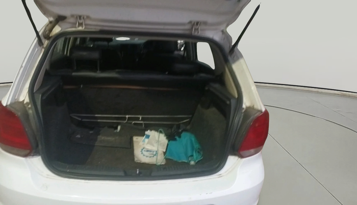 2016 Volkswagen Polo COMFORTLINE 1.2L, Petrol, Manual, 97,613 km, exterior