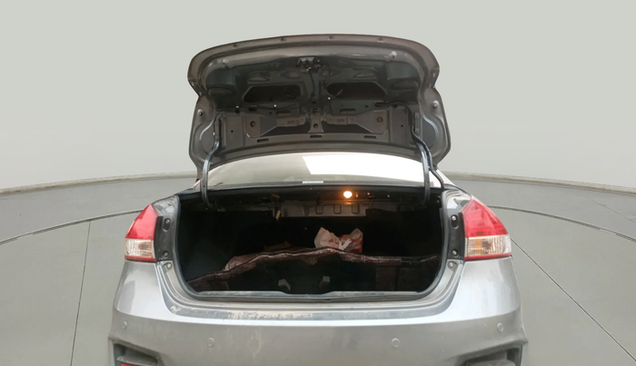 2017 Maruti Ciaz ALPHA  AT 1.4  PETROL, Petrol, Automatic, 1,30,584 km, exterior