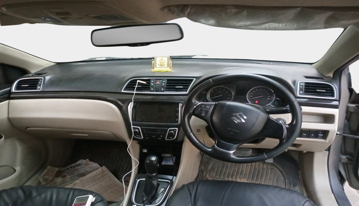 2017 Maruti Ciaz ALPHA  AT 1.4  PETROL, Petrol, Automatic, 1,30,584 km, interior