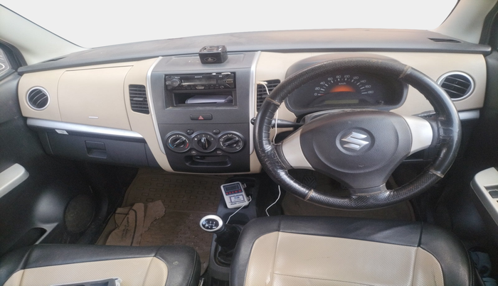 2017 Maruti Wagon R 1.0 LXI CNG, Petrol, Manual, 1,05,645 km, interior