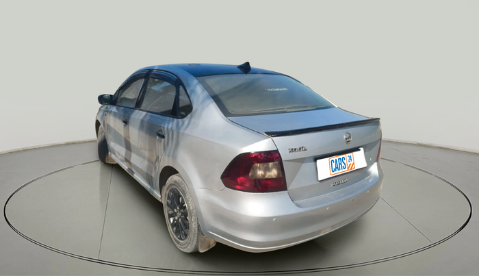 2015 Skoda Rapid AMBITION 1.6 MPI MT, Petrol, Manual, 1,04,778 km, exterior