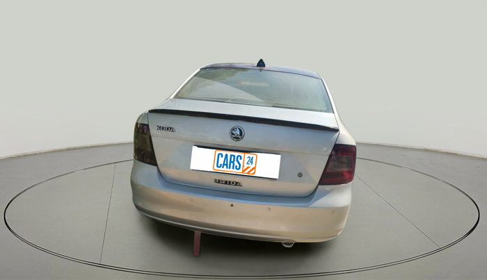 2015 Skoda Rapid AMBITION 1.6 MPI MT, Petrol, Manual, 1,04,778 km, exterior