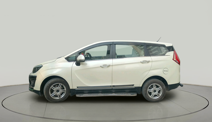 2019 Mahindra MARAZZO M6 7 STR, Diesel, Manual, 54,218 km, exterior