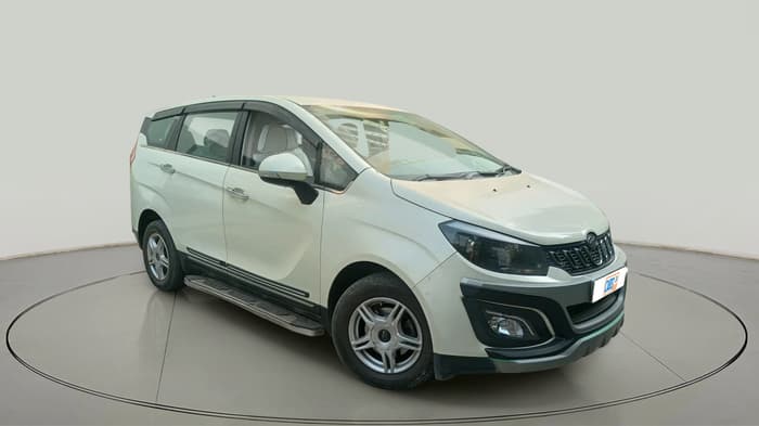 2019 Mahindra MARAZZO M6 7 STR, Diesel, Manual, 58,001 km, exterior