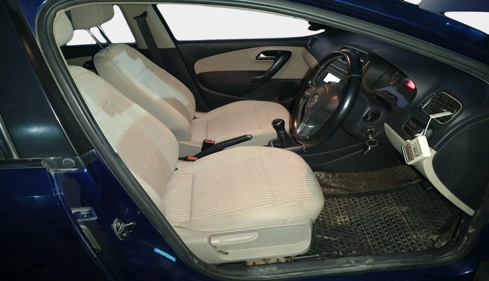 2013 Volkswagen Polo HIGHLINE1.2L, Petrol, Manual, 58,011 km, interior