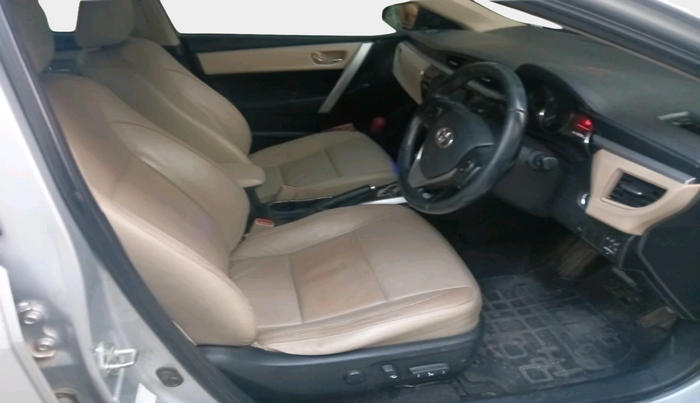 2015 Toyota Corolla Altis VL CVT PETROL, Petrol, Automatic, 1,02,748 km, interior