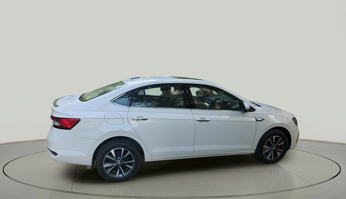 2022 Skoda SLAVIA STYLE 1.5L TSI MT, Petrol, Manual, 17,033 km, exterior