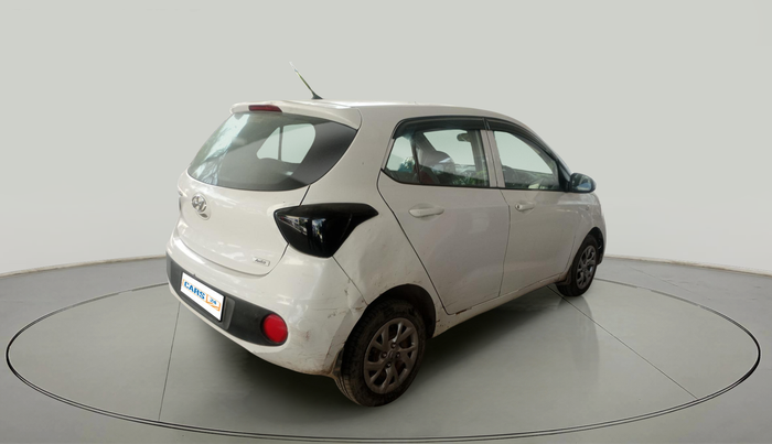 2017 Hyundai Grand i10 MAGNA AT 1.2 KAPPA VTVT, Petrol, Automatic, 1,62,579 km, exterior