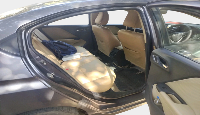 2018 Honda City 1.5L I-VTE V CVT, Petrol, Automatic, 42,900 km, interior