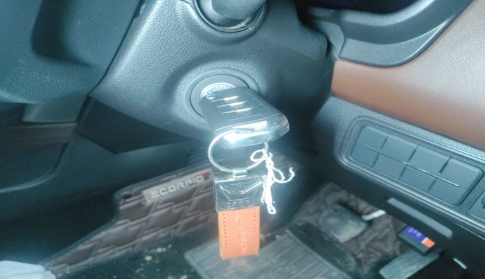 2024 Mahindra SCORPIO-N N Z8 S Petrol AT, Petrol, Automatic, 4,370 km, interior