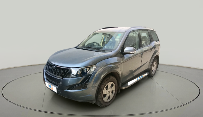 2016 Mahindra XUV500 W6, Diesel, Manual, 77,655 km, exterior