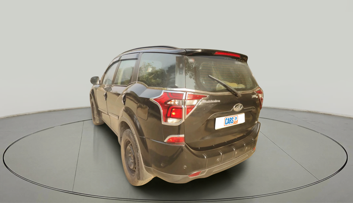 2018 Mahindra XUV500 W7, Diesel, Manual, 49,317 km, exterior