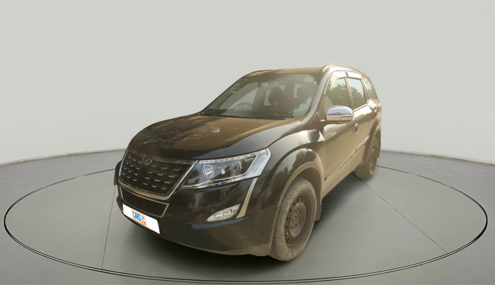 2018 Mahindra XUV500 W7, Diesel, Manual, 49,317 km, exterior
