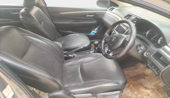 2016 Maruti Ciaz ZXI+ RS, Petrol, Manual, 1,03,870 km, interior