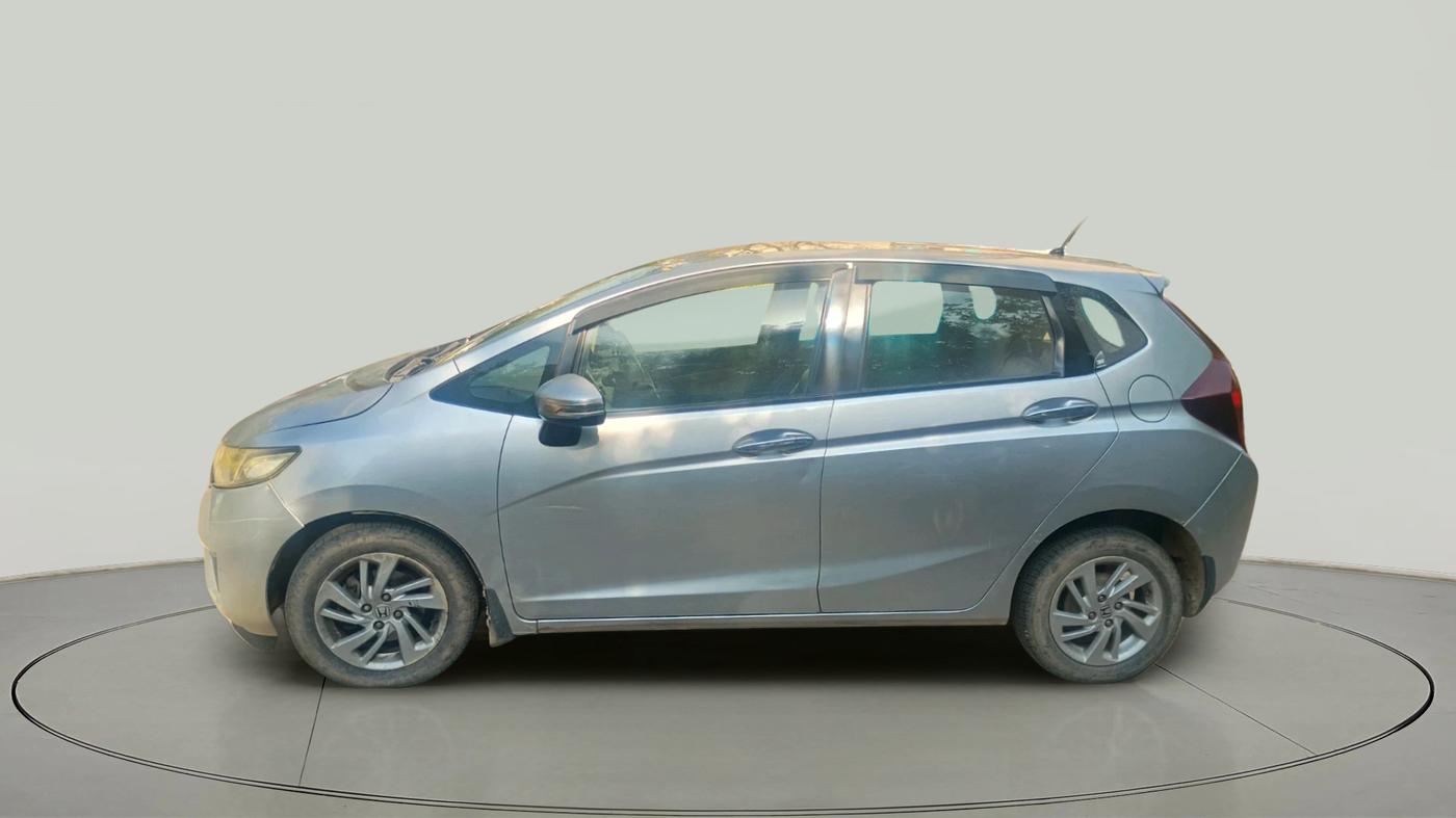 2015 Honda Jazz 1.2L I-VTEC V AT, CNG, Automatic, 1,30,988 km, exterior