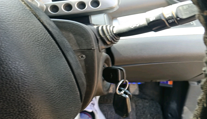 2014 Chevrolet Beat LS PETROL, Petrol, Manual, 80,541 km, interior