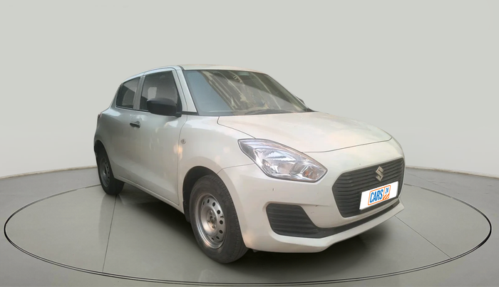 2019 Maruti Swift LXI, Petrol, Manual, 17,401 km, exterior