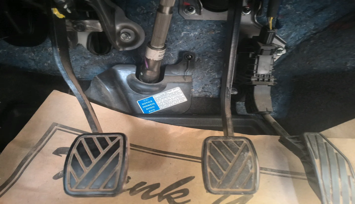 2019 Maruti Swift LXI, Petrol, Manual, 17,401 km, interior