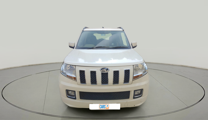 2018 Mahindra TUV300 T8, Diesel, Manual, 1,05,821 km, exterior