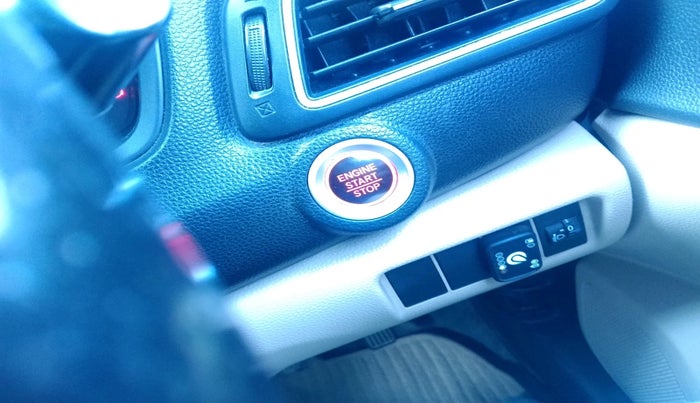 2019 Honda Amaze 1.2L I-VTEC VX, Petrol, Manual, 74,084 km, interior