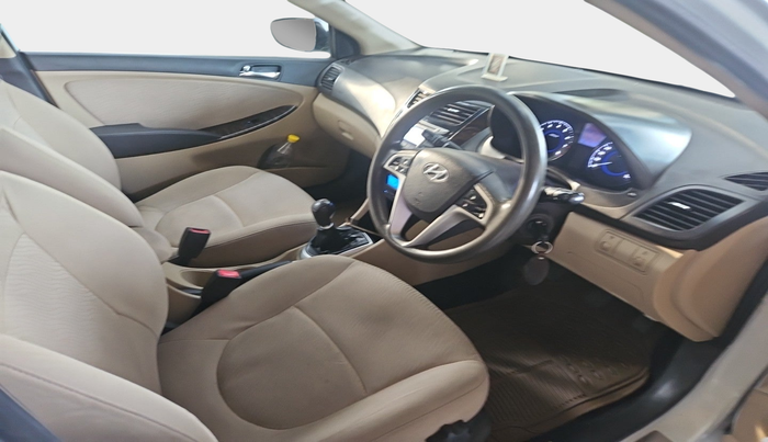 2011 Hyundai Verna FLUIDIC 1.6 VTVT SX, Petrol, Manual, 1,26,321 km, interior