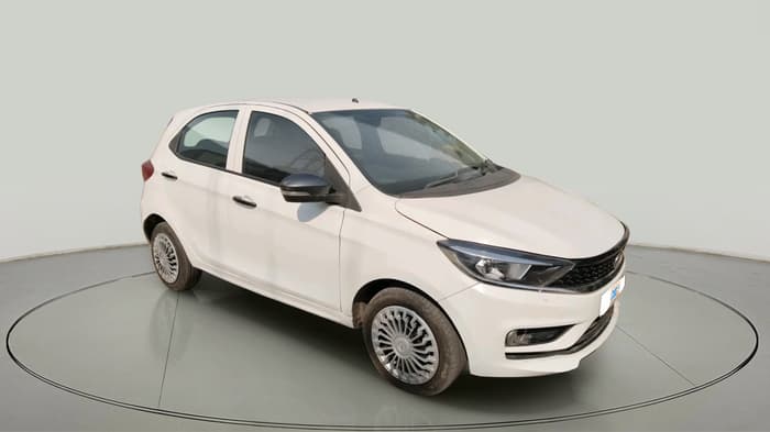 2024 Tata TIAGO NRG XZ MT, Petrol, Manual, 9,296 km, exterior