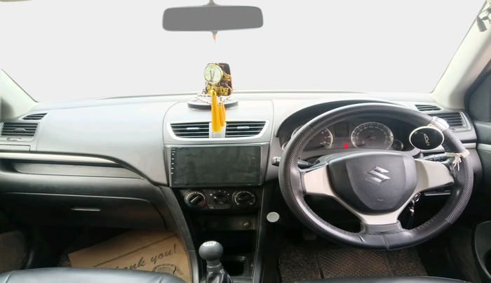 2014 Maruti Swift VXI, Petrol, Manual, 1,04,860 km, interior