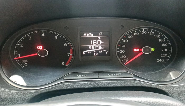 2015 Volkswagen Vento HIGHLINE PETROL AT, Petrol, Automatic, 93,178 km, interior