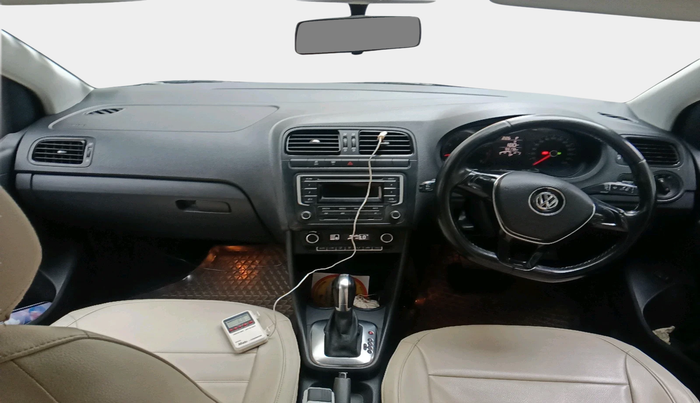 2015 Volkswagen Vento HIGHLINE PETROL AT, Petrol, Automatic, 93,178 km, interior