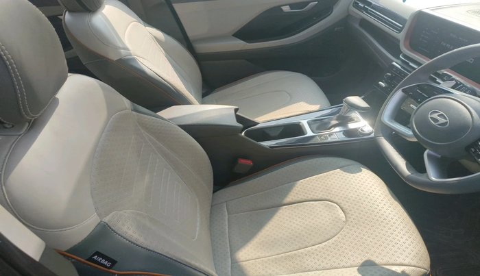 2024 Hyundai Creta SX TECH 1.5 PETROL iVT, Petrol, Automatic, 11,469 km, interior