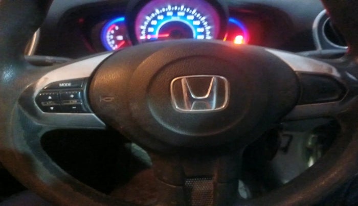 2015 Honda Mobilio 1.5L I-DTEC S, Diesel, Manual, 1,18,541 km, interior