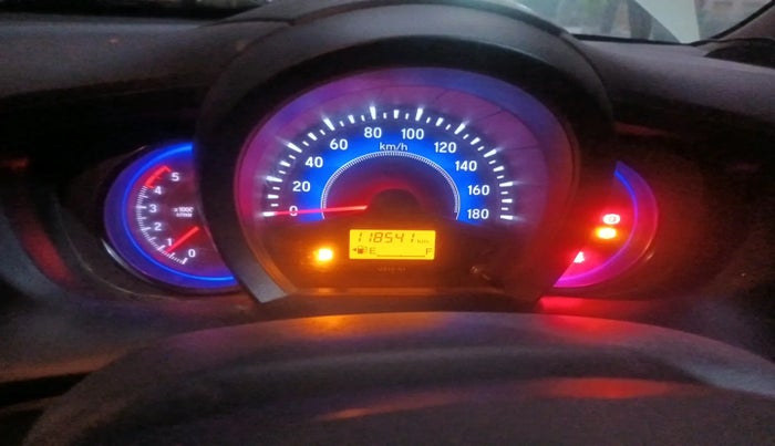 2015 Honda Mobilio 1.5L I-DTEC S, Diesel, Manual, 1,18,541 km, interior