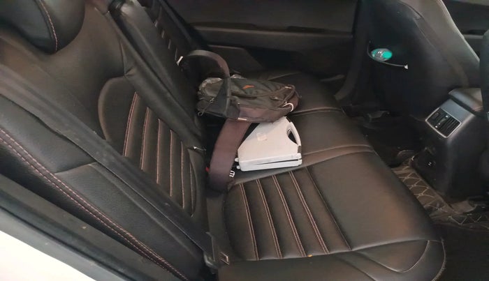 2017 Hyundai Creta SX PLUS AT 1.6 DIESEL, Diesel, Automatic, 1,25,204 km, interior