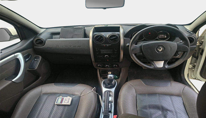 2016 Renault Duster 110 PS RXL 4X2 AMT, Diesel, Automatic, 1,01,933 km, interior