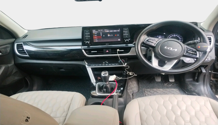 2023 KIA SELTOS  HTK PLUS 1.5 DIESEL IMT, Diesel, Manual, 32,893 km, interior