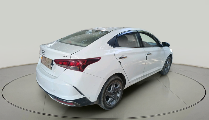 2021 Hyundai Verna SX 1.5 VTVT, Petrol, Manual, 31,762 km, exterior