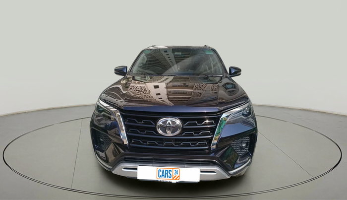 2022 Toyota Fortuner 4X2 AT 2.8 DIESEL, Diesel, Automatic, 39,724 km, exterior