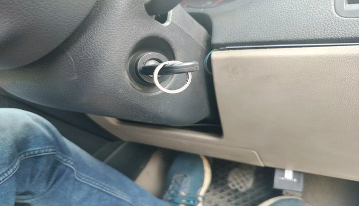 2012 Volkswagen Polo COMFORTLINE 1.2L PETROL, Petrol, Manual, 58,398 km, interior