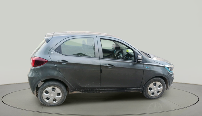 2024 Tata TIAGO EV XT LONG RANGE, Electric, Automatic, 36,140 km, exterior