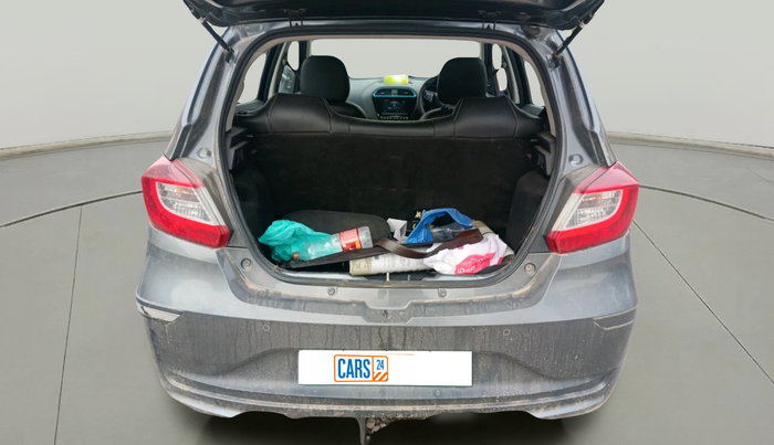 2024 Tata TIAGO EV XT LONG RANGE, Electric, Automatic, 36,140 km, exterior