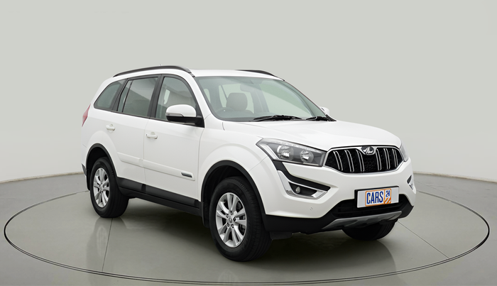 2020 Mahindra XUV500 W7, Diesel, Manual, 1,43,180 km, exterior