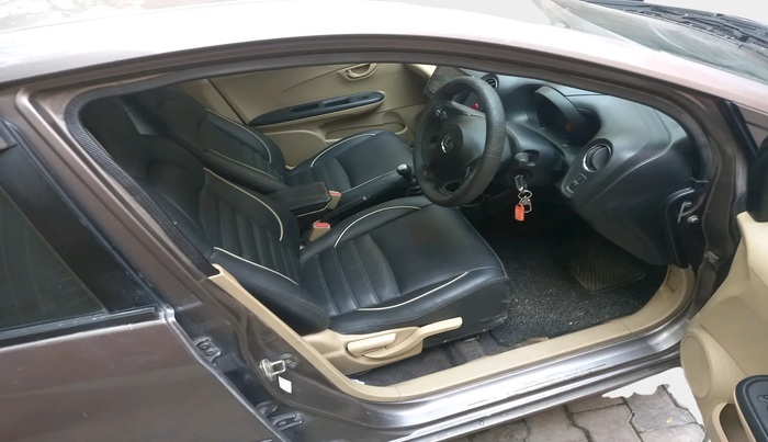 2015 Honda Amaze 1.2L I-VTEC S, Petrol, Manual, 83,402 km, interior