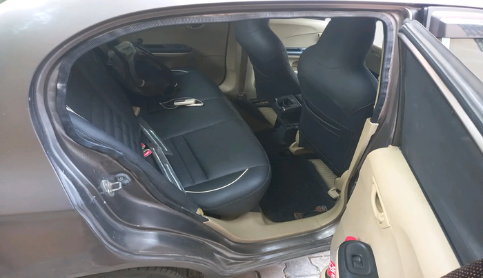 2015 Honda Amaze 1.2L I-VTEC S, Petrol, Manual, 83,402 km, interior