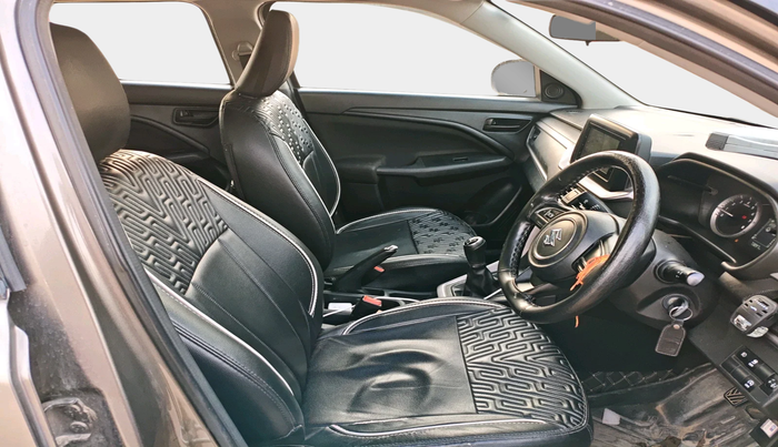 2022 Maruti BREZZA VXI SMART HYBRID, Petrol, Manual, 73,897 km, interior