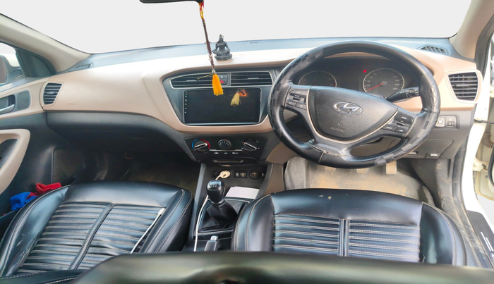 2020 Hyundai Elite i20 SPORTZ PLUS 1.2, Petrol, Manual, 94,768 km, interior