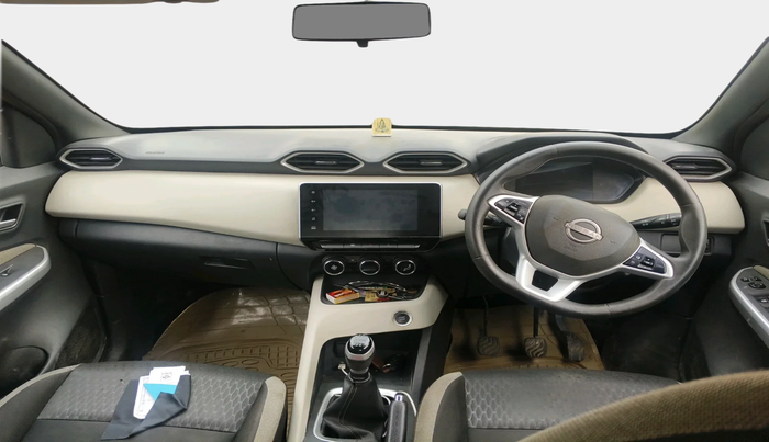 2022 Nissan MAGNITE XV MT, Petrol, Manual, 53,722 km, interior