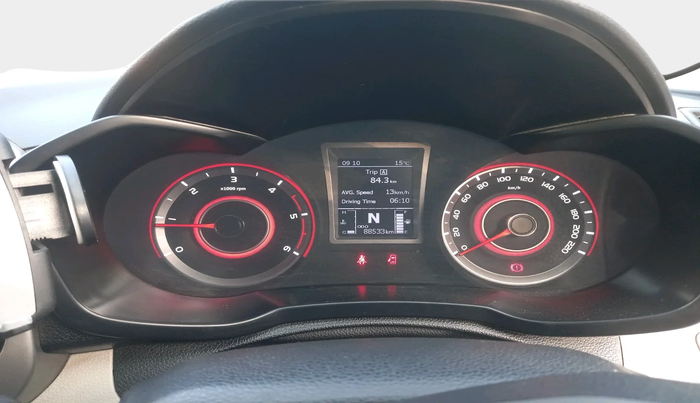 2022 Mahindra XUV300 W8 (O) 1.5 DIESEL AMT, Diesel, Automatic, 88,533 km, interior