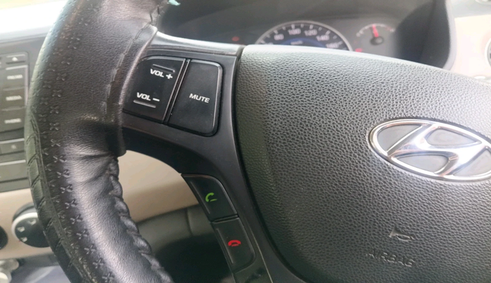 2015 Hyundai Grand i10 ASTA (O) 1.2 KAPPA VTVT, CNG, Manual, 1,18,840 km, interior