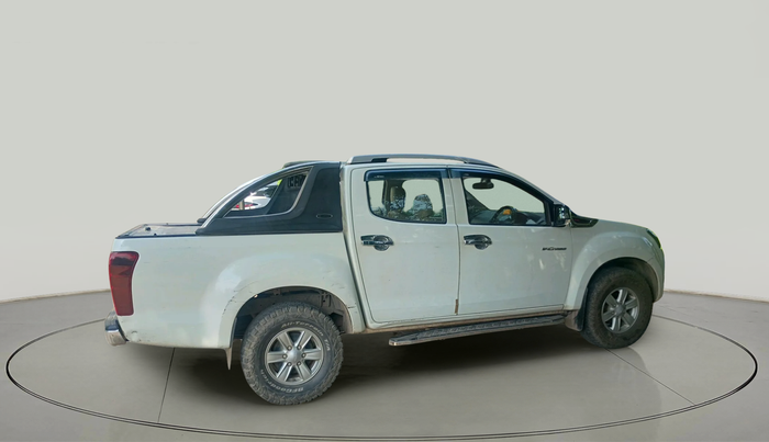 2017 ISUZU D-Max V Cross 4*4 MT, Diesel, Manual, 1,92,656 km, exterior