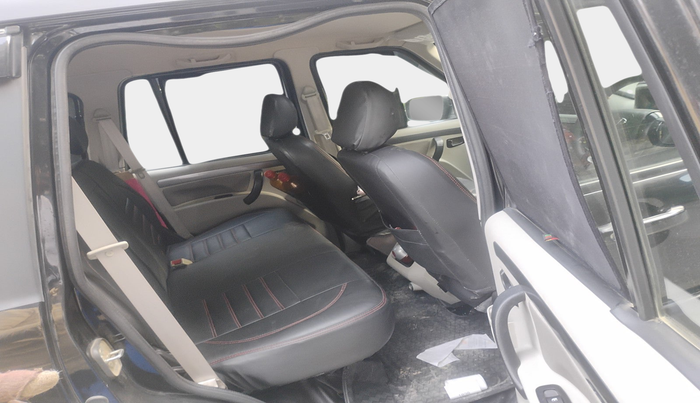 2021 Mahindra Scorpio S5, Diesel, Manual, 58,800 km, interior